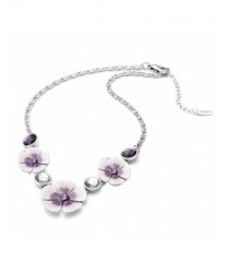 Collier fleurs violettes
