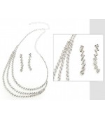 Parure collier et boucles d'oreilles strass